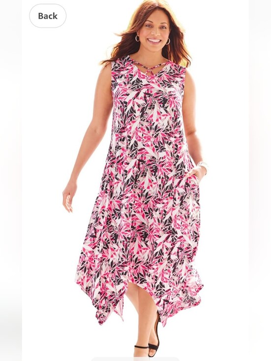 Catherines Dresses & Skirts - Nwt 4X Catherines Pink Chevron Sleeveless Maxi Dress with Keyhole No Pockets